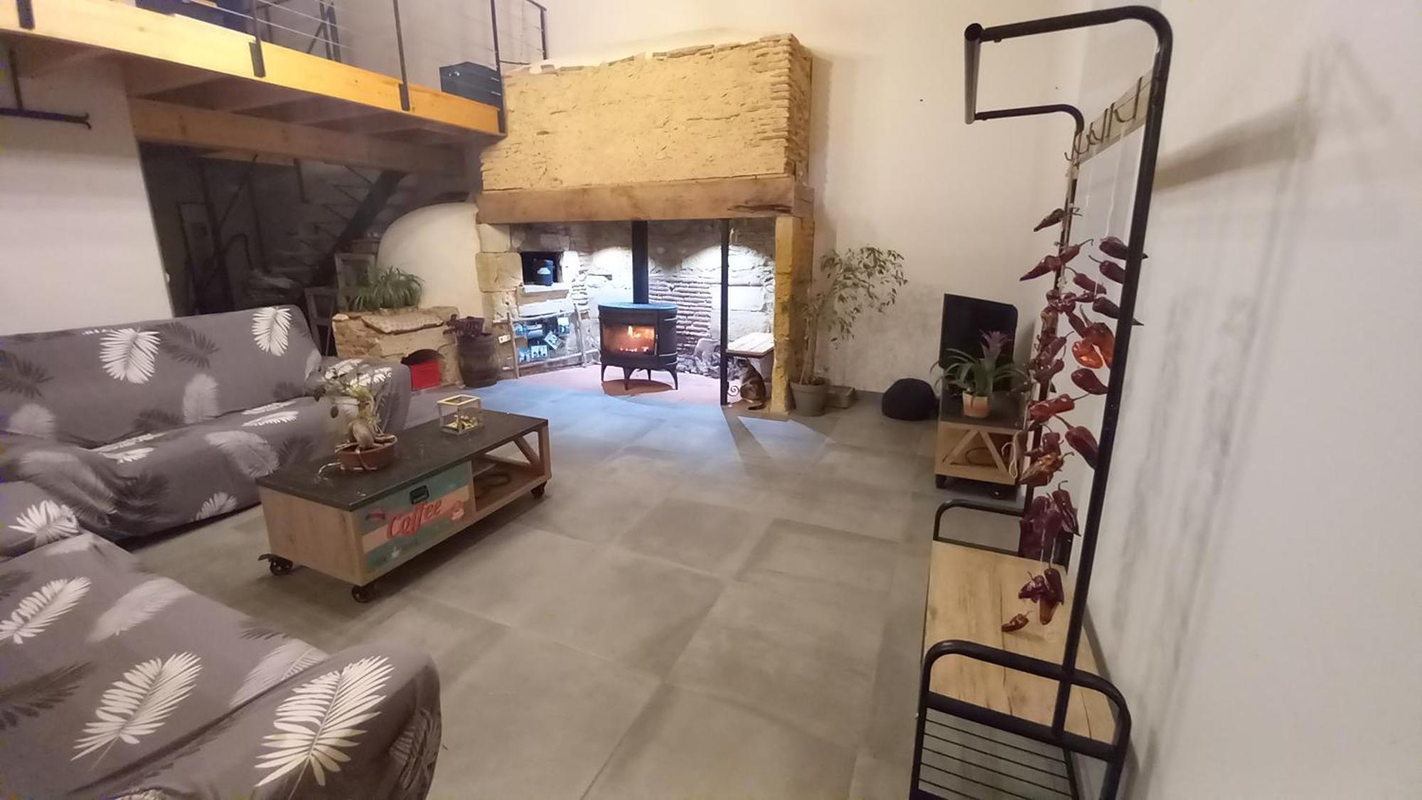 Gite A La Ferme Bassillon-Vauze Ngoại thất bức ảnh